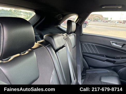 Used 2019 Ford Edge ST image 41