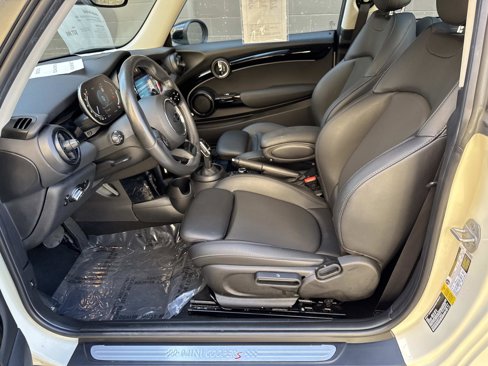 Used 2023 MINI Cooper S image 12