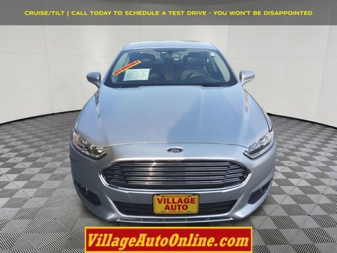 Used 2016 Ford Fusion SE w/ Equipment Group 202A image 6