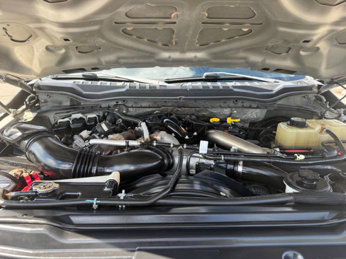 Used 2019 Ford F250 XLT w/ XLT Premium Package image 14
