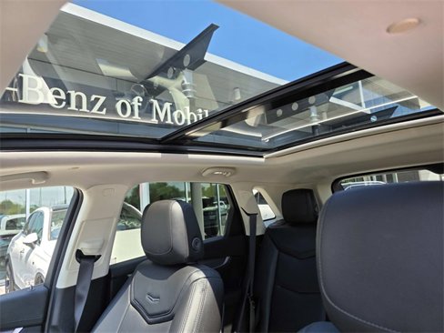 Used 2018 Cadillac XT5 Luxury image 12