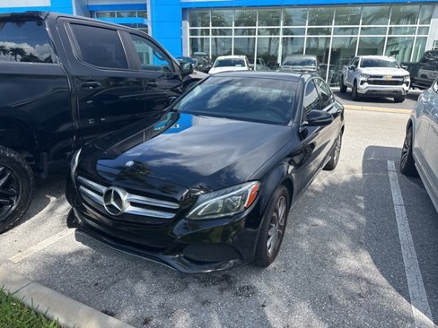 Used 2017 Mercedes-Benz C 300 4MATIC Sedan image 1