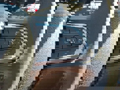 New 2026 Jeep Compass Latitude image 16