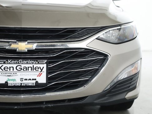 Used 2023 Chevrolet Malibu LT w/ Driver Confidence Package image 7