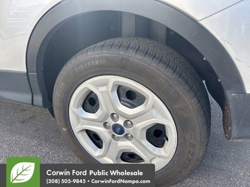 Used 2017 Ford Escape S image 10