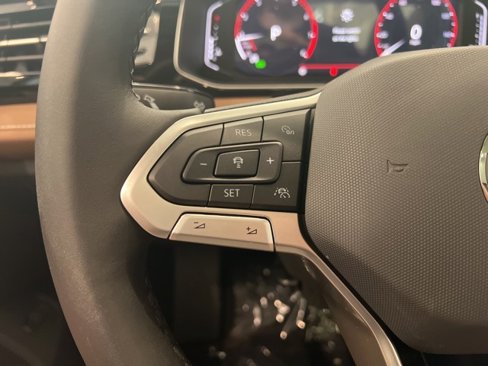 New 2025 Volkswagen Jetta SEL image 24