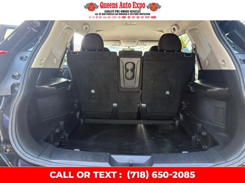 Used 2018 Nissan Rogue SV image 21