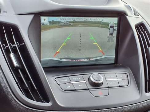 Used 2019 Ford Escape SEL image 10