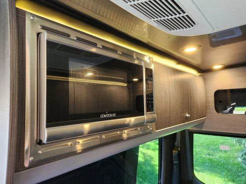 Used 2022 Mercedes-Benz Sprinter 2500 image 21