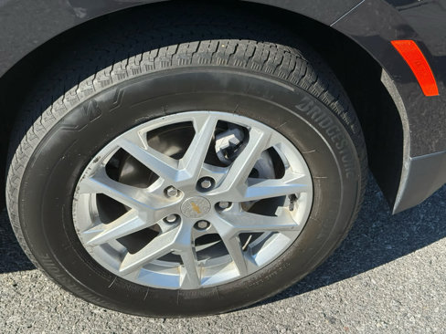 Used 2022 Chevrolet Equinox LS image 32