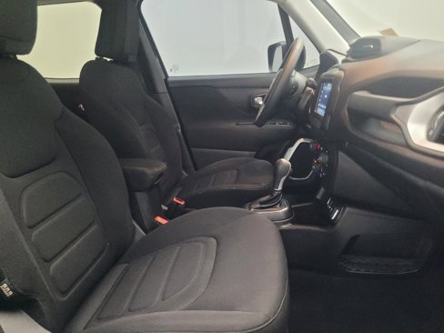 Used 2020 Jeep Renegade Latitude image 21