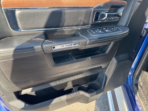 Used 2014 RAM 1500 Laramie image 16