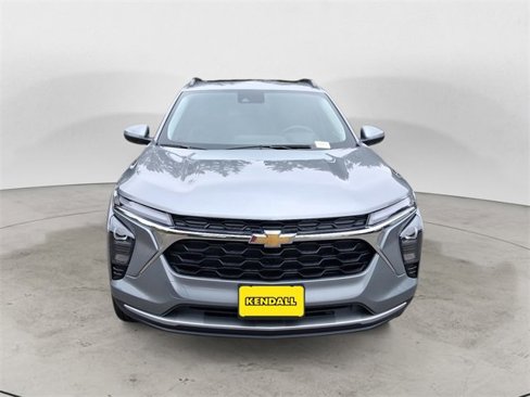 New 2026 Chevrolet Trax LT w/ Sunroof Package image 8