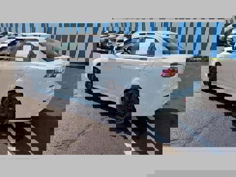 Used 2015 Mitsubishi Lancer ES image 19
