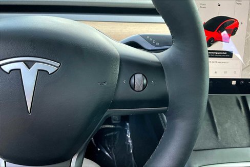 Used 2022 Tesla Model 3 Long Range image 23