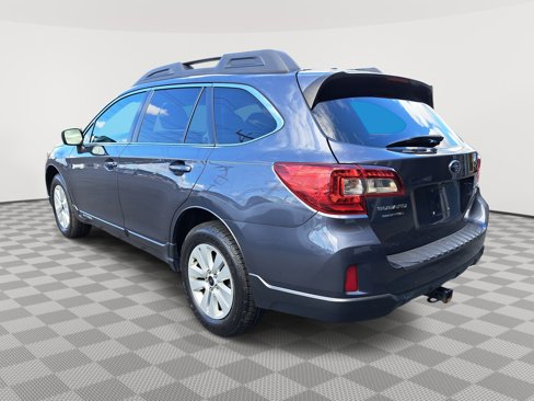 Used 2015 Subaru Outback 2.5i Premium image 8