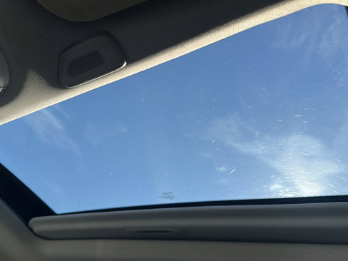 Used 2019 INFINITI QX60 Luxe w/ Essential Package image 40