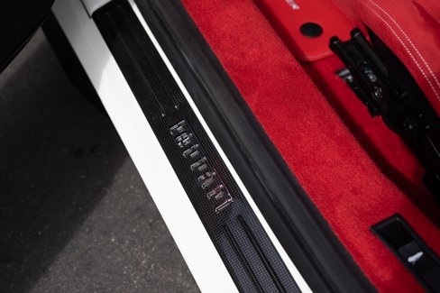 Used 2023 Ferrari F8 Tributo image 34