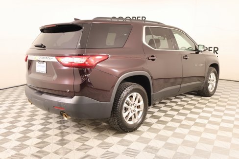 Used 2021 Chevrolet Traverse LT image 22