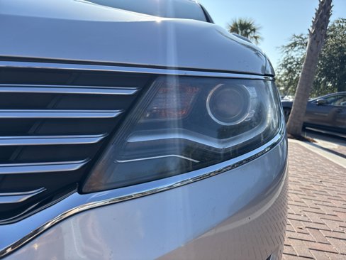 Used 2018 Lincoln MKX Reserve w/ Lincoln MKX Climate Package image 6