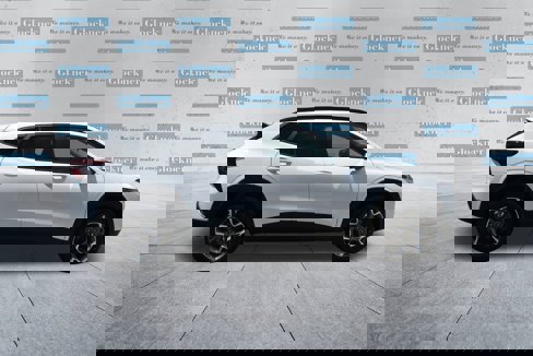 New 2025 Chevrolet Trax LT image 4
