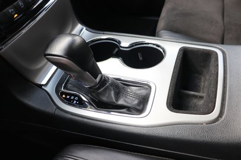 Used 2020 Jeep Grand Cherokee Laredo w/ Laredo X Package image 16