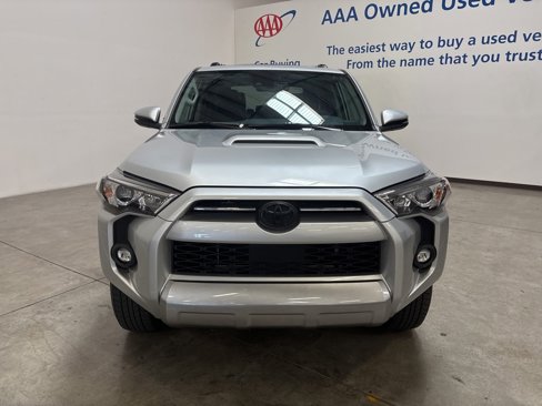 Used 2022 Toyota 4Runner TRD Off-Road Premium image 8