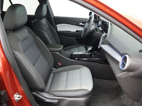 Used 2024 Chevrolet Trax LT image 20