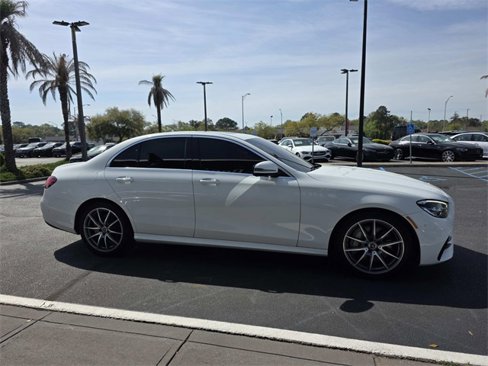 Used 2022 Mercedes-Benz E 350 Sedan w/ AMG Line Exterior image 5