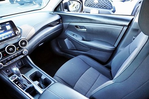 Used 2024 Nissan Sentra SV image 20