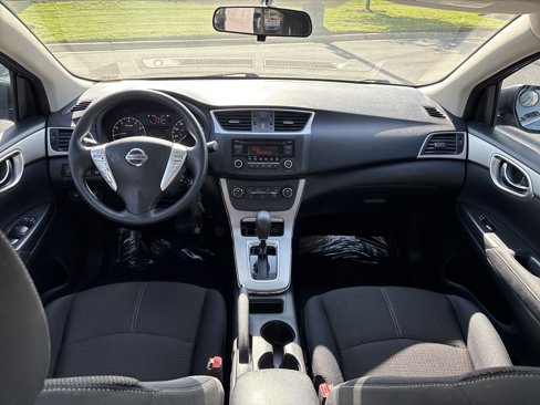 Used 2015 Nissan Sentra S image 20