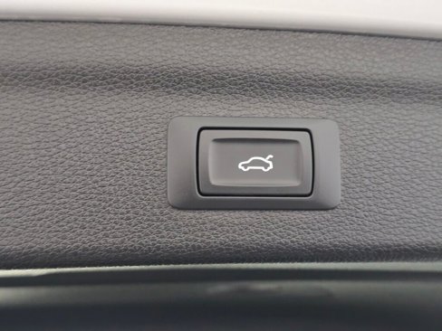 Used 2022 Audi Q3 2.0T Premium Plus image 21