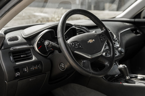 Used 2015 Chevrolet Impala LTZ image 9