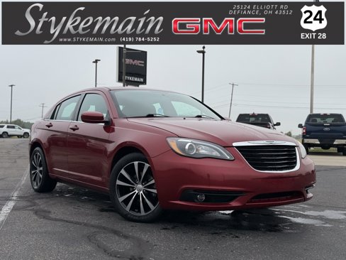 Used 2014 Chrysler 200 Touring w/ 200 S Group image 1
