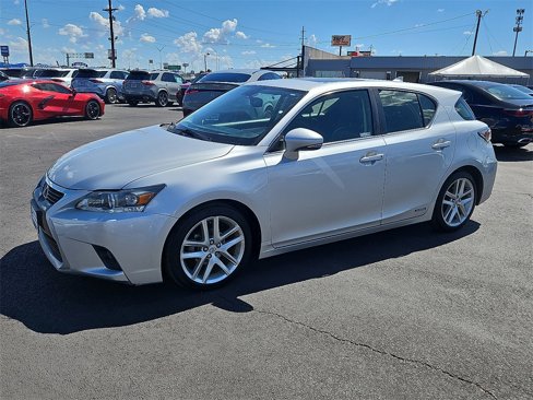 Used 2015 Lexus CT 200h w/ Seat Comfort Package image 2