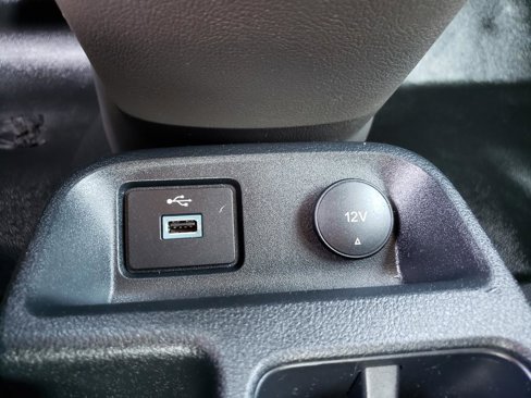 Used 2020 Ford Transit Connect XL image 20