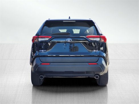 Used 2019 Toyota RAV4 XLE image 5