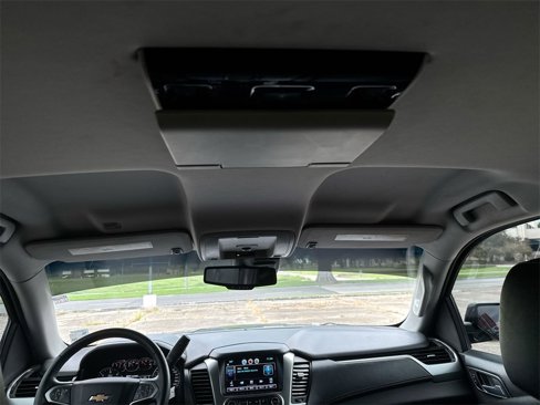 Used 2015 Chevrolet Suburban LT image 20