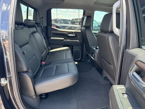 Used 2022 GMC Sierra 1500 SLT w/ SLT Convenience Package image 6
