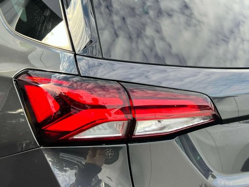 Certified 2022 Chevrolet Equinox RS image 9