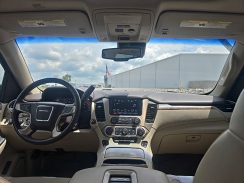Used 2016 GMC Yukon XL Denali w/ Open Road Package image 24
