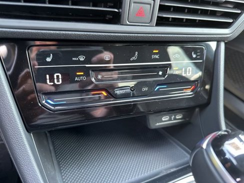 New 2025 Volkswagen Jetta Sport image 15