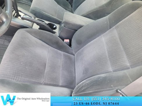 Used 2004 Honda Accord LX image 11