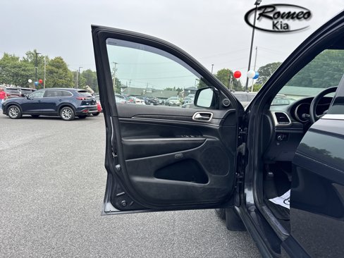 Used 2014 Jeep Grand Cherokee Limited image 10