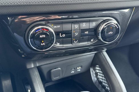 New 2025 Chevrolet TrailBlazer LT w/ Convenience Package image 25