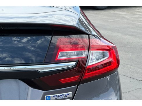 Used 2018 Honda Clarity Touring image 46