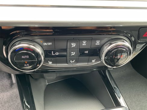 New 2026 Chevrolet Trax LT w/ Driver Confidence Package image 21