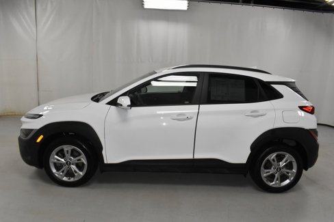 Used 2022 Hyundai Kona SEL image 8