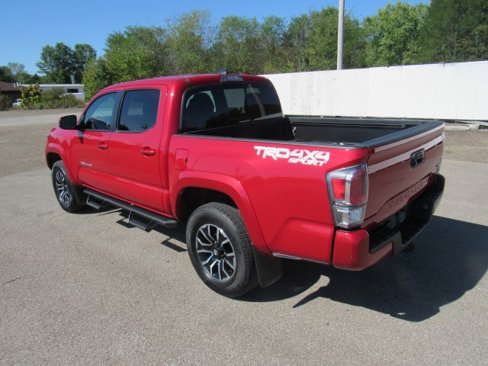 Used 2023 Toyota Tacoma 4x4 Double Cab image 3