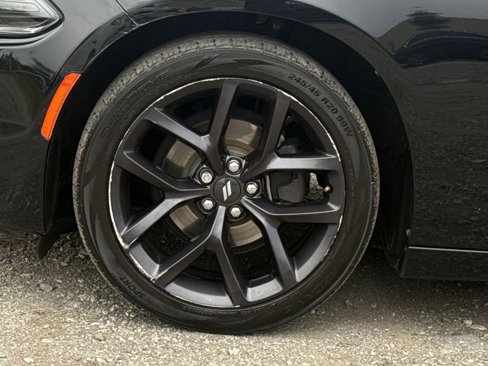 Used 2021 Dodge Charger SXT w/ Blacktop Package image 12